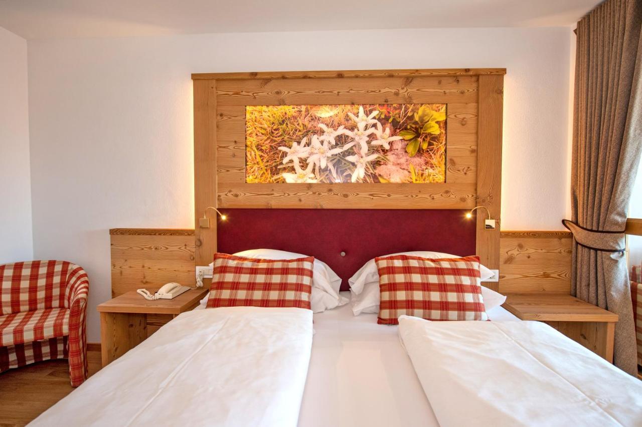 Astor Suites B&B Selva di Val Gardena Extérieur photo